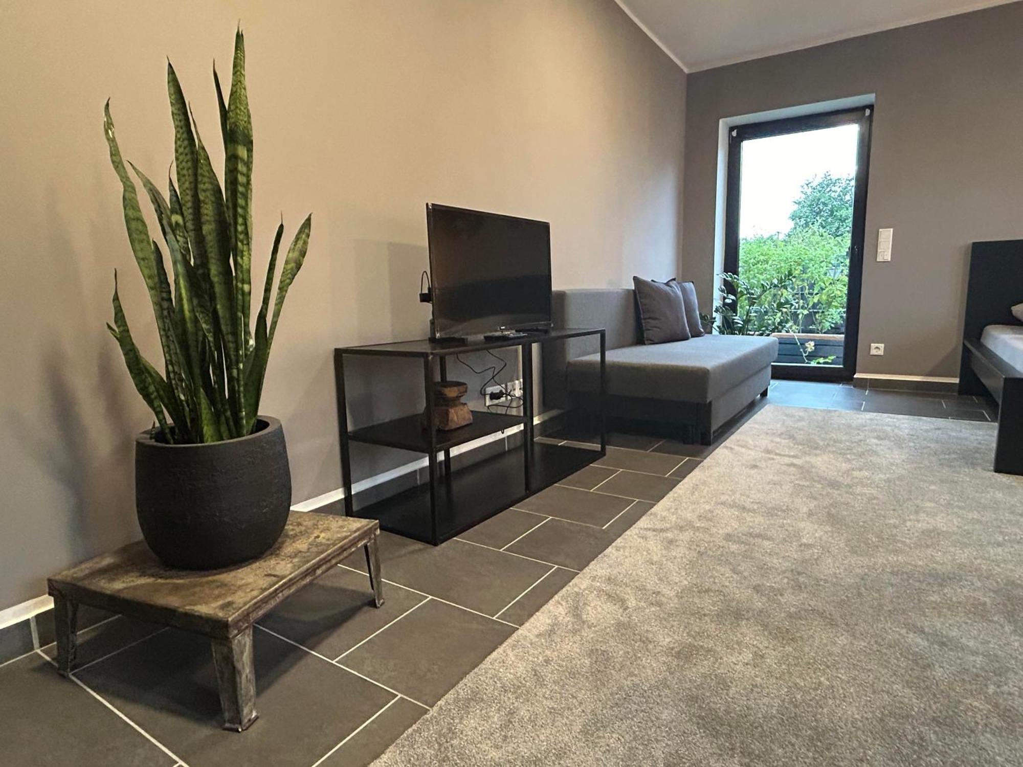Cosy Bungalow-Apartment In Ruhiger Toplage - Naehe Duesseldorf Krefeld Ngoại thất bức ảnh